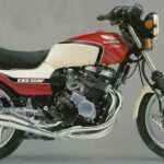 tres rare moto honda cbx550 d un membre du club moto du var retrolegende. particuliere en raison de ses freins inboard