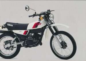 yamaha 125 dt du moto club du var retrolegende