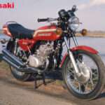 moteur kawasaki 350 s2 rouge