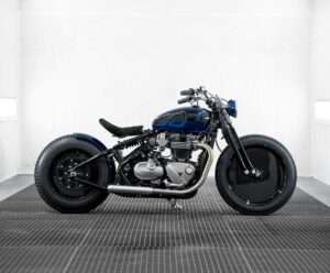 triumph bobber t120 baak